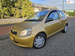 Toyota Yaris - 1.0-16V VVT-i Terra Garantie