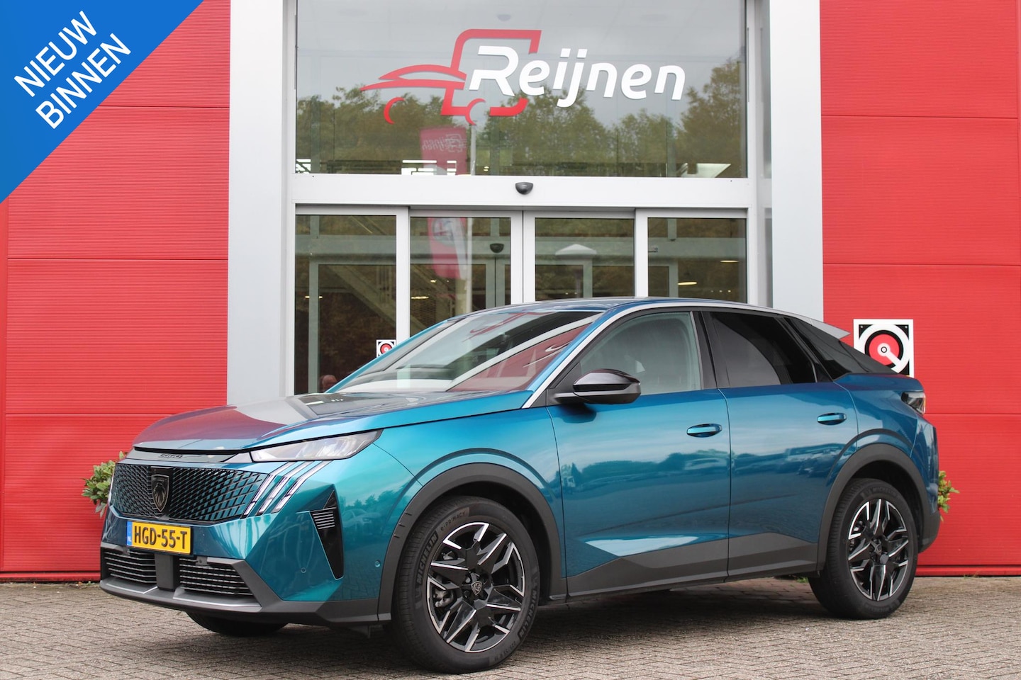 Peugeot 3008 - 1.2 Hybrid 145PK ALLURE AUTOMAAT | COMFORT STOELEN | STOEL / STUUR VERWARMING | DODEHOEK D - AutoWereld.nl