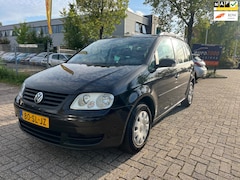 Volkswagen Touran - 1.6-16V FSI Business - 7persoons