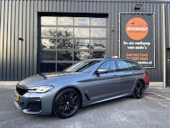 BMW 5-serie Touring - 530d M-Pakket CARPLAY|TREKHAAK|CAMERA|LED KOPLAMPEN|M SPORT INTERIEUR|SFEERVERLICHTING|STO