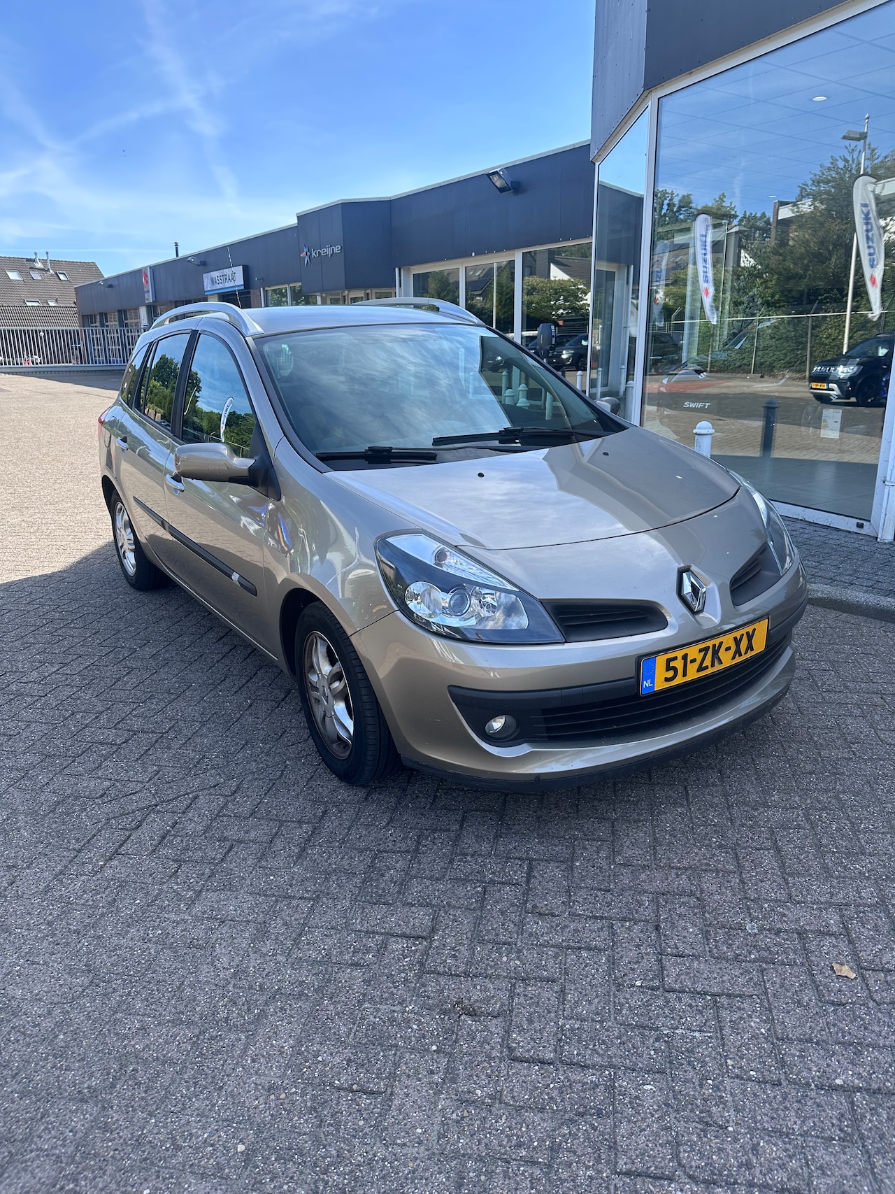 Renault Clio Estate - 1.2 TCE Dynamique - AutoWereld.nl