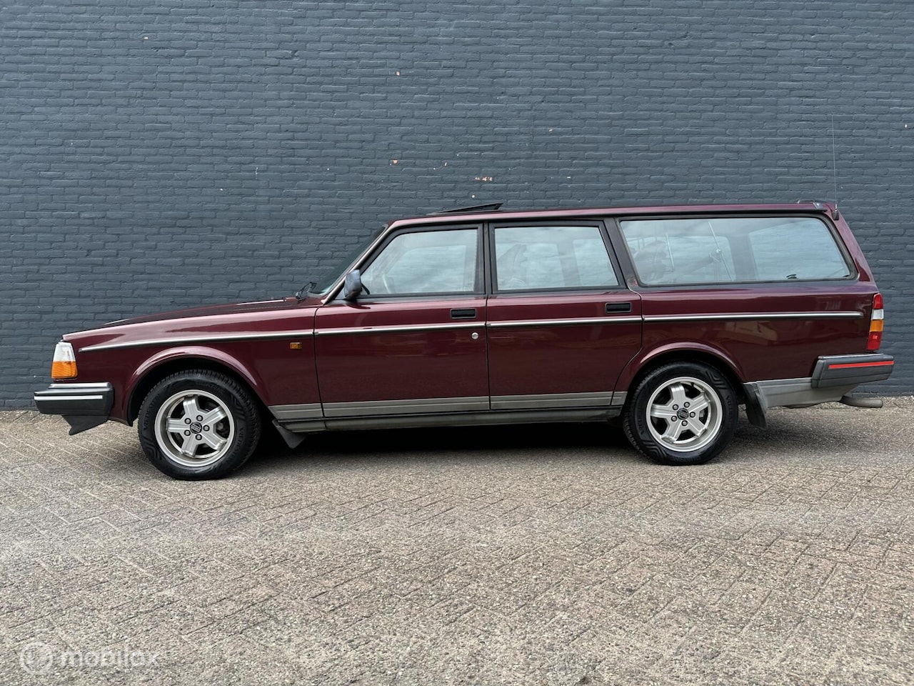 Volvo 240 - 2.3i Automaat Estate Polar Classic - orig NL - NAP - AutoWereld.nl