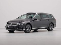 Volkswagen Passat Variant - 1.4 TSI 218pk PHEV GTE Business Panorama Camera Stoelverwarming 18'' Lm Velgen 139