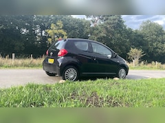 Toyota Aygo - 1.0-12V +