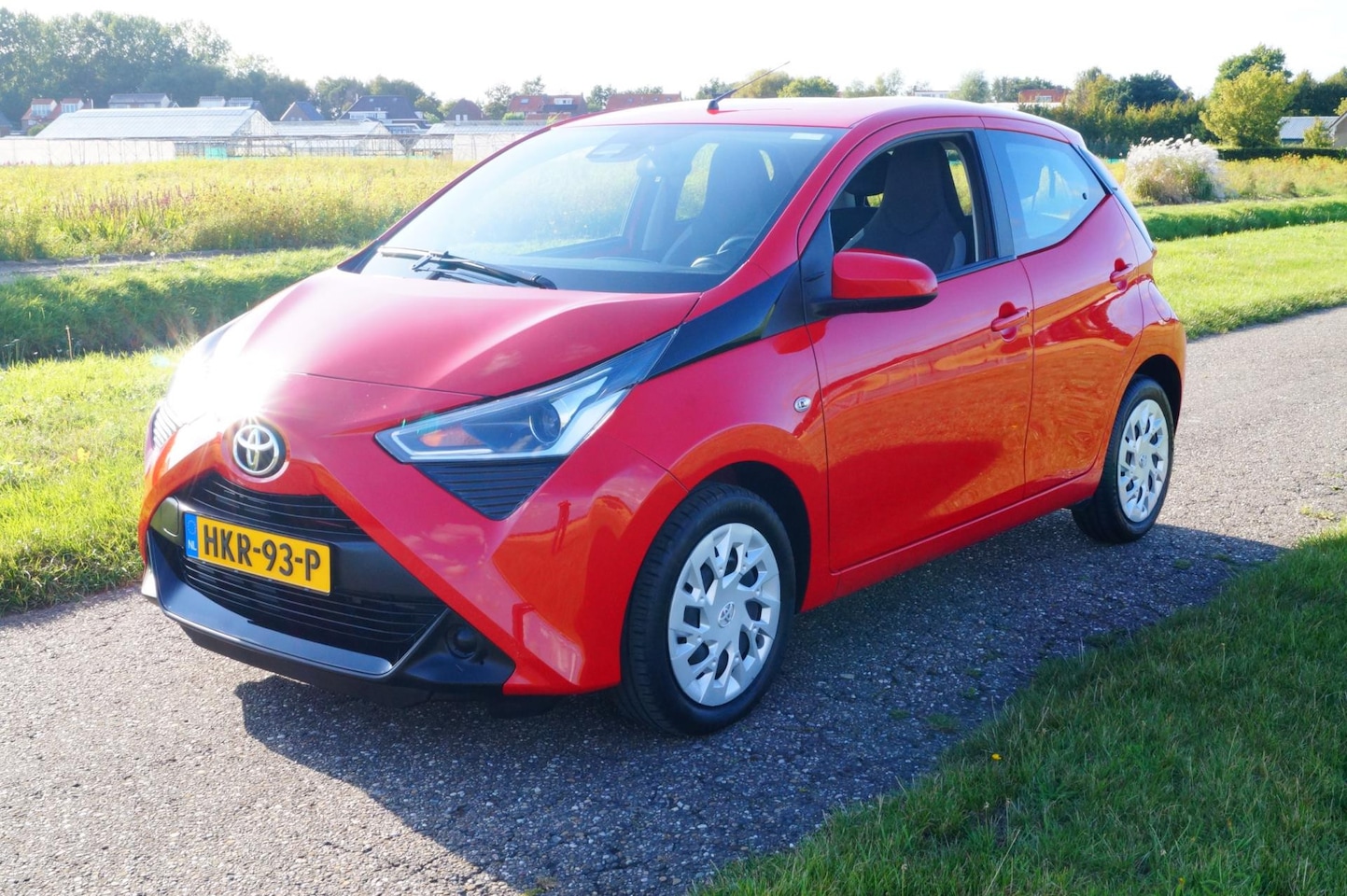 Toyota Aygo - 1.0 VVT-i Automaat Carplay Camera - AutoWereld.nl