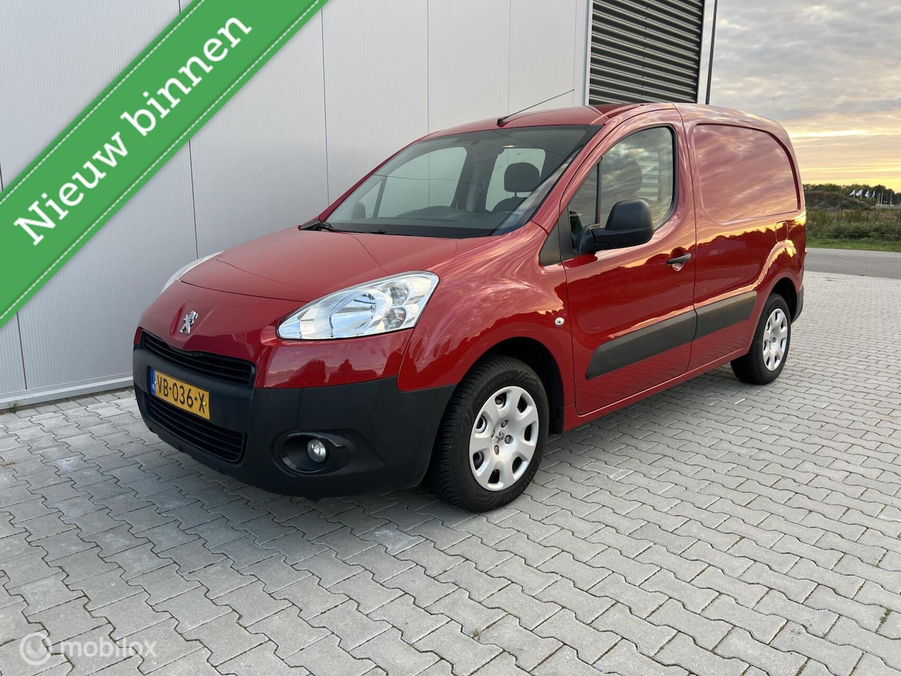 Peugeot Partner - bestel 120 1.6 HDI NAP marge - AutoWereld.nl