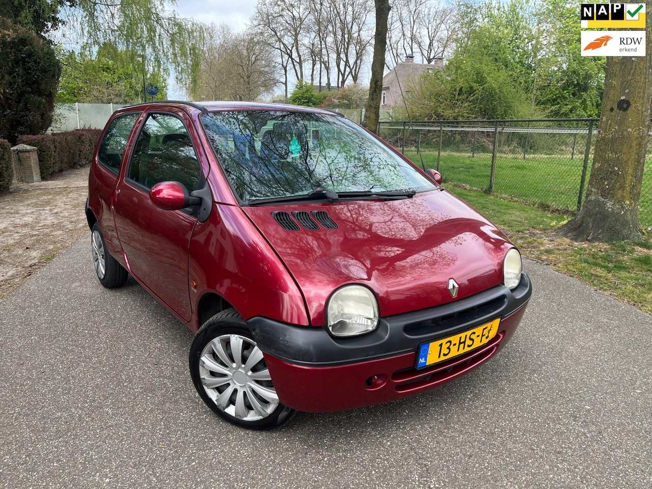 Renault Twingo - 1.2 Expression | APK 2026! | RIJD GOED | ELEKTR RAMEN - AutoWereld.nl