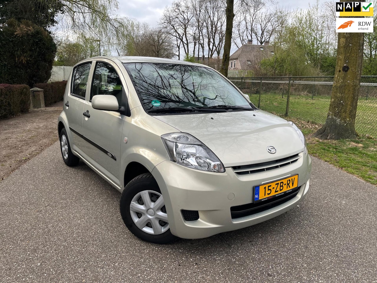 Daihatsu Sirion 2 - 1.0-12V Trend | 2007 | lage Km! NAP | APK 2026! - AutoWereld.nl