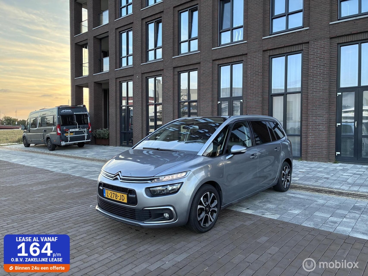 Citroën Grand C4 SpaceTourer - 1.2 PureTech Shine 1.2 PureTech Shine - AutoWereld.nl