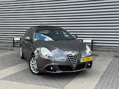 Alfa Romeo Giulietta - 1.4 T Business Executive (bj 2012) PANORAMA|ECC|NAVI|LED