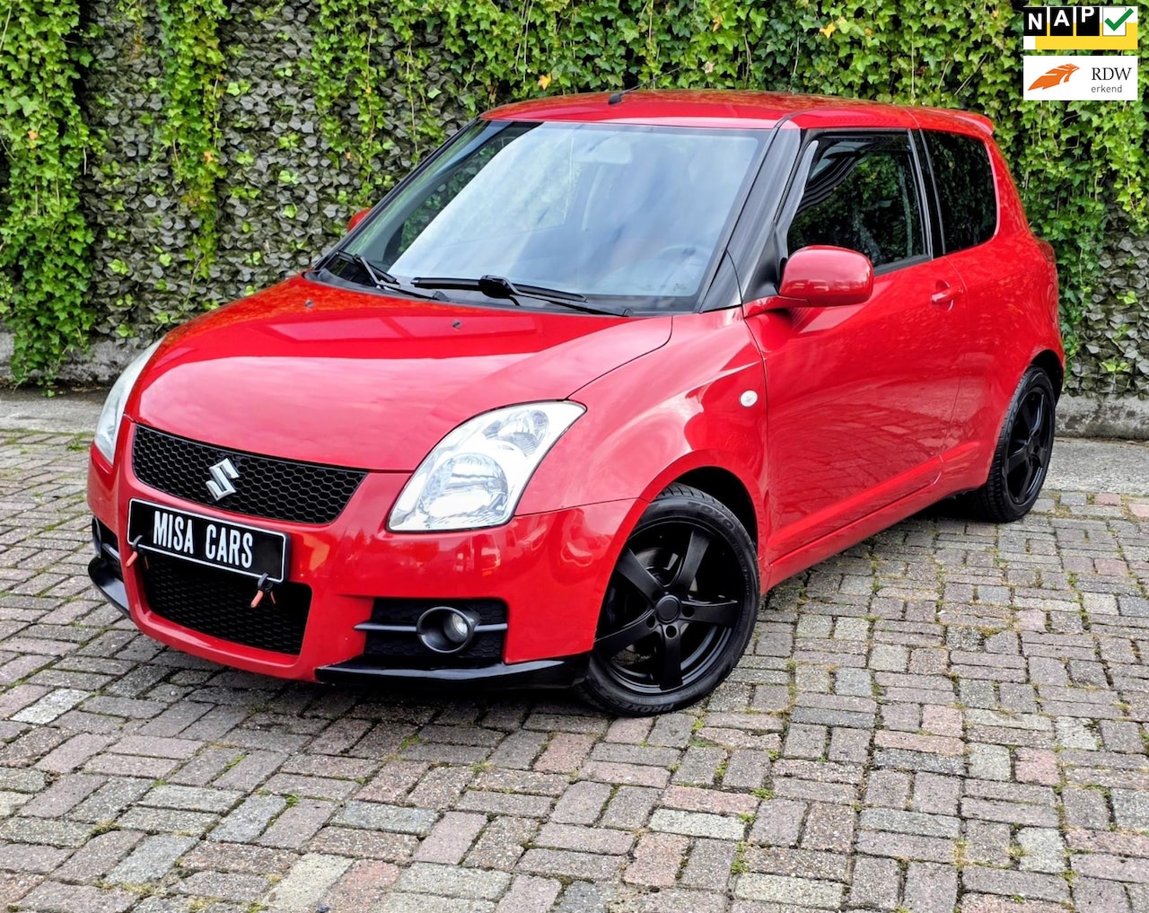 Suzuki Swift - 1.6 Sport 3Deurs Sport Velgen Keylees Entree APK - AutoWereld.nl