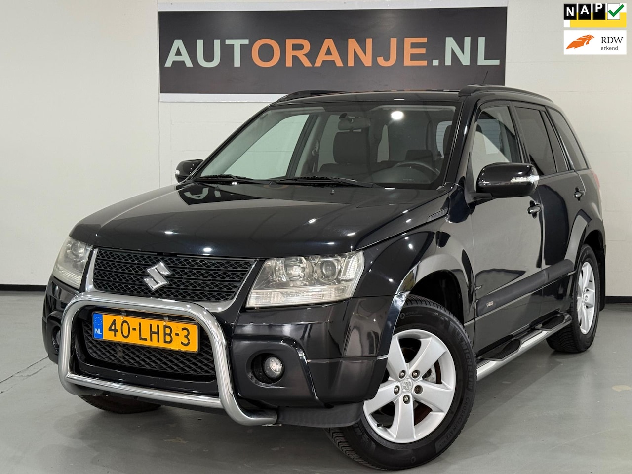 Suzuki Grand Vitara - 2.4 Exclusive 4X4 Automaat-Cr Control-Clima-NAP!! - AutoWereld.nl