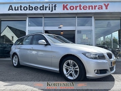BMW 3-serie Touring - 318i Corporate Lease Business Line /dealer onderhouden/trekhaak/navi/