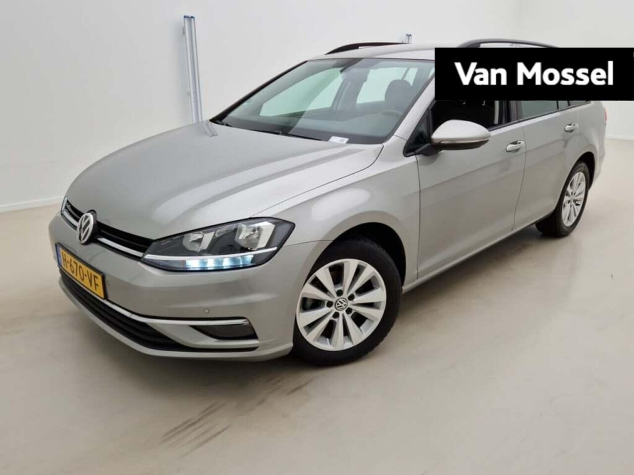 Volkswagen Golf Variant - 1.0 TSI Comfortline 116 PK | Navigatie | Adaptive Cruise Control | Climate Control | Stoel - AutoWereld.nl