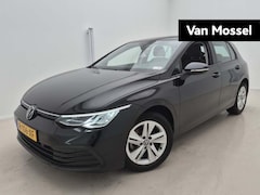 Volkswagen Golf - 1.0 TSI Life 110 PK | Navigatie | Adaptive Cruise Control | Climate Control | LED | Lichtm