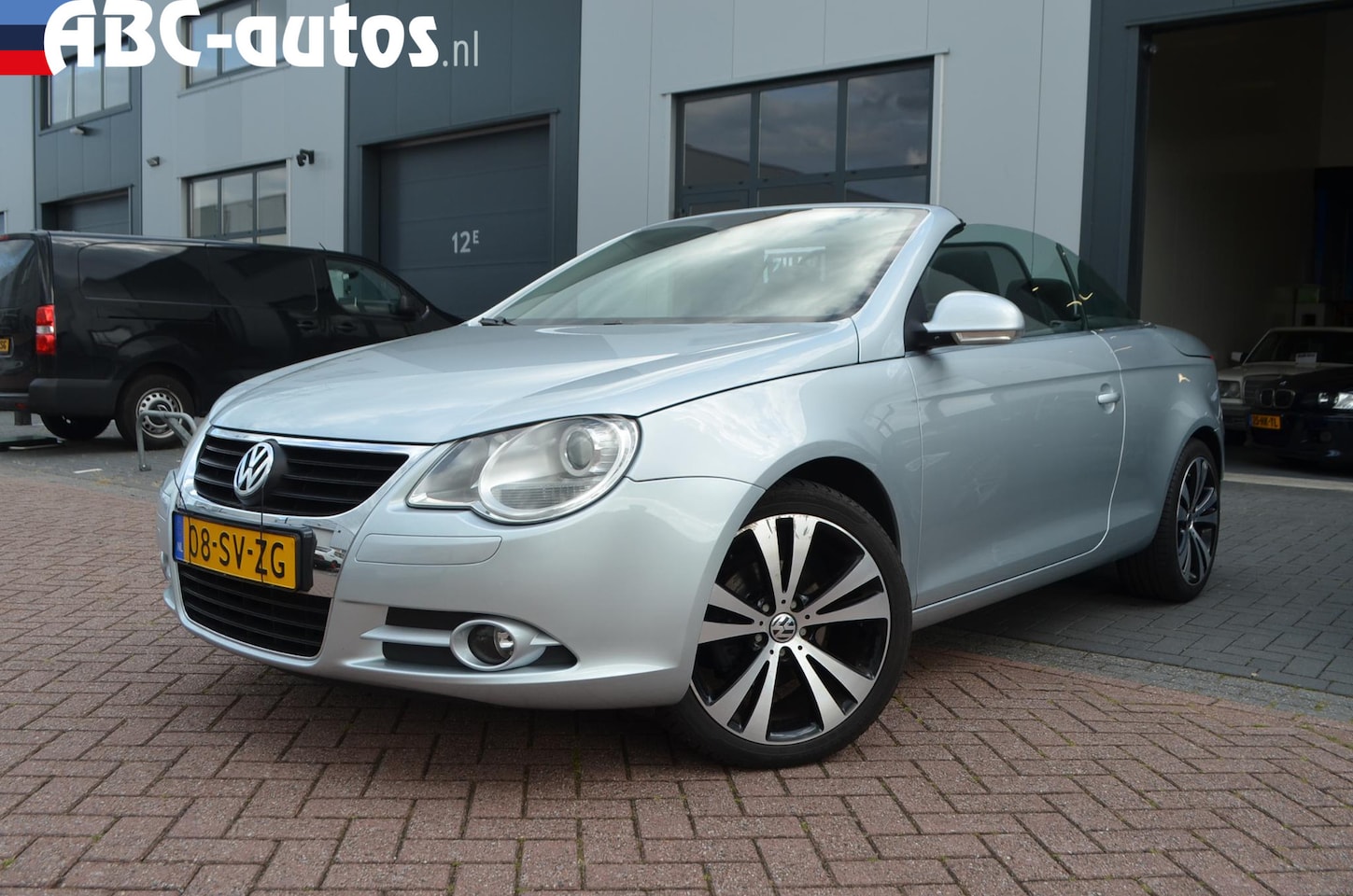 VOLKSWAGEN EOS