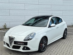 Alfa Romeo Giulietta - 1.7 TBi QV DAK/PDC/CRUISE/BOSE