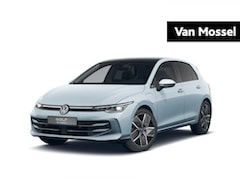 Volkswagen Golf - 1.5 eHybrid Style Edition 204 PK Plug in Hybride | Trekhaak | Panoramadak | Apple carplay