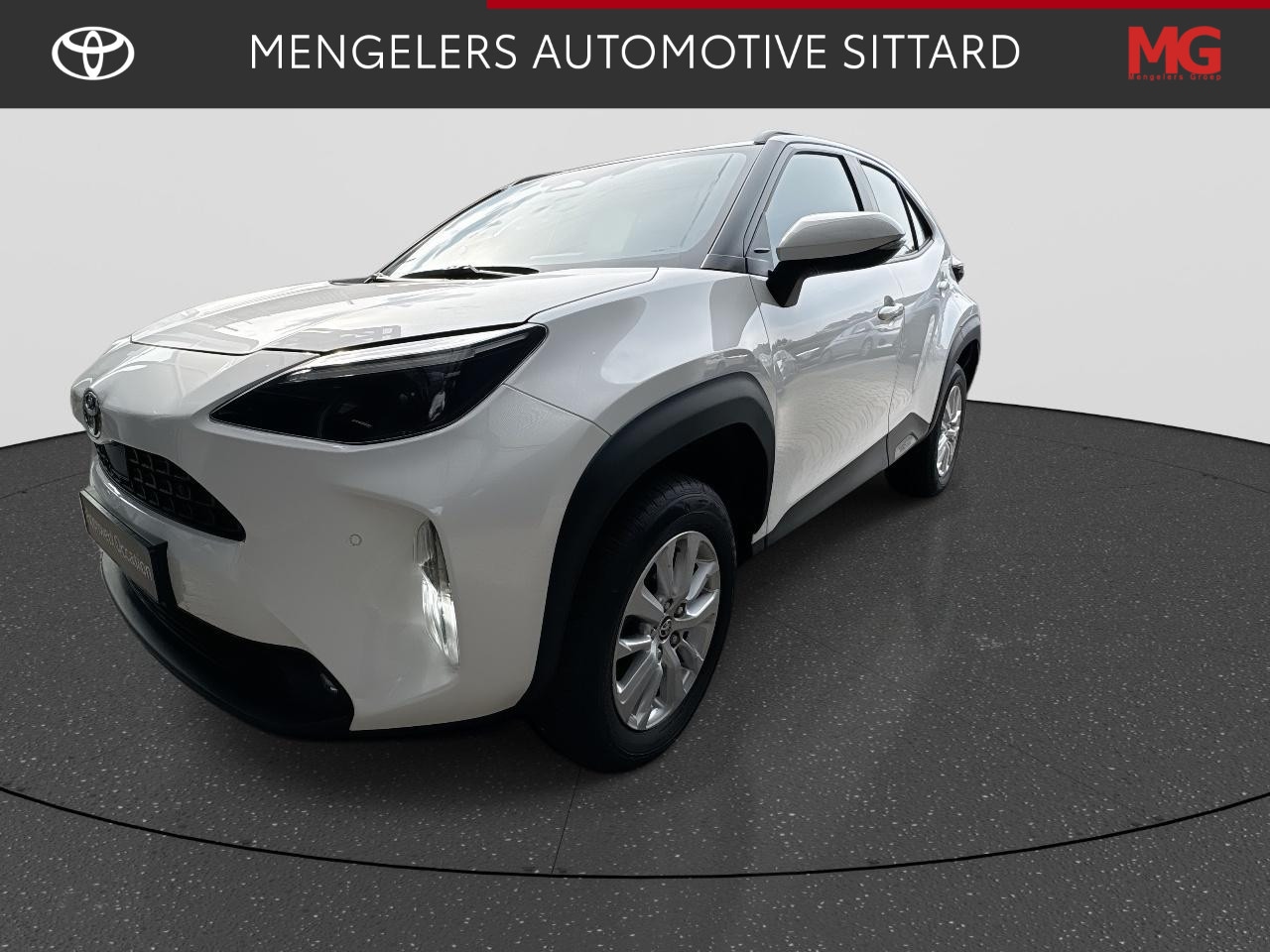 Toyota Yaris Cross - 1.5 Hybrid 115 Active Draadloos Apple - AutoWereld.nl