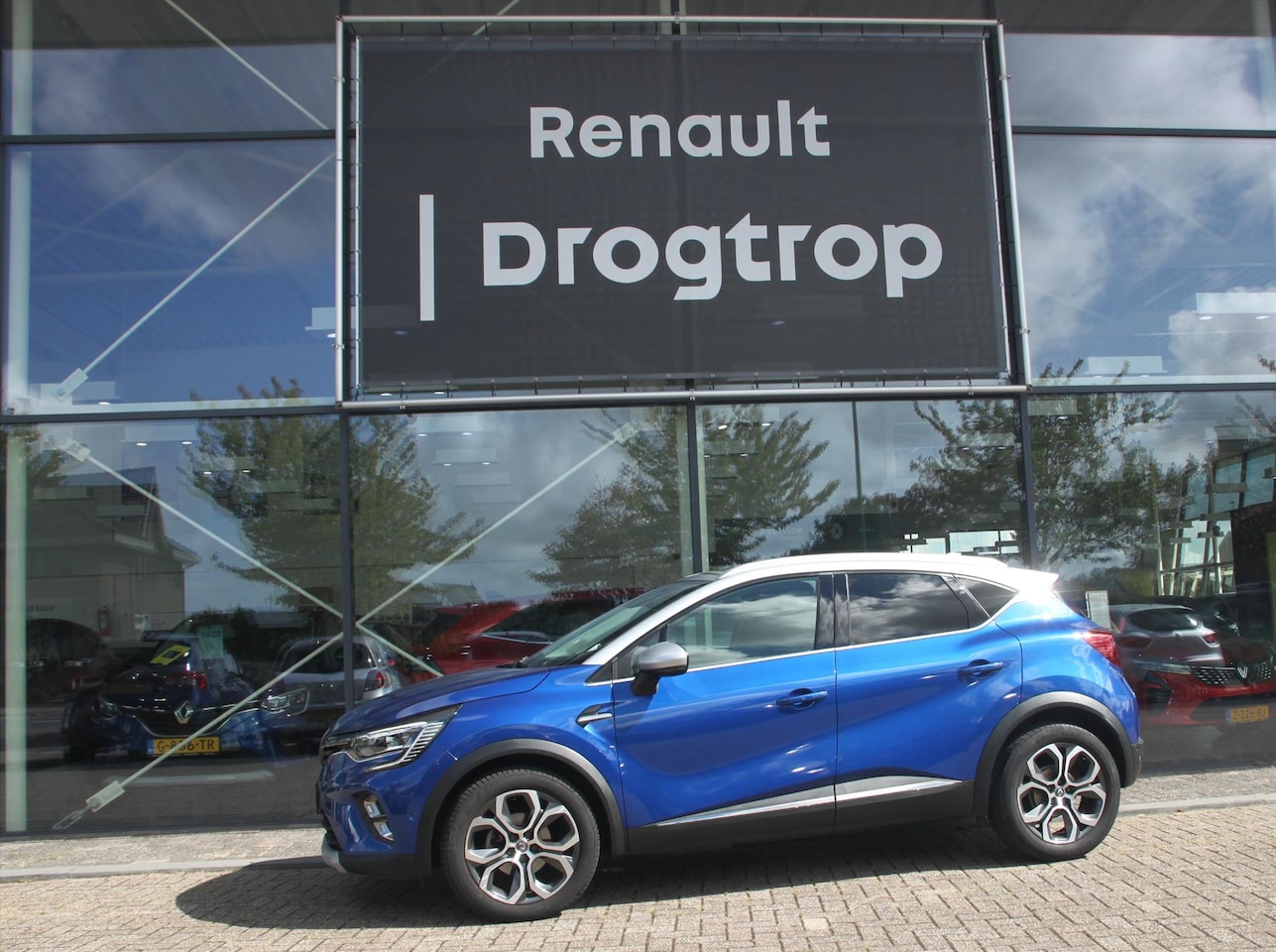Renault Captur - 100PK-EDITION ONE-46DKM-NAVI-BOSE-TREHK-360CAM- - AutoWereld.nl