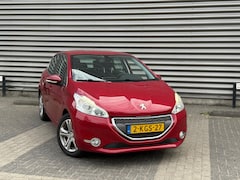 Peugeot 208 - 1.2 VTi 5D Executive (bj 2013) Clima|Navi|Lmv|