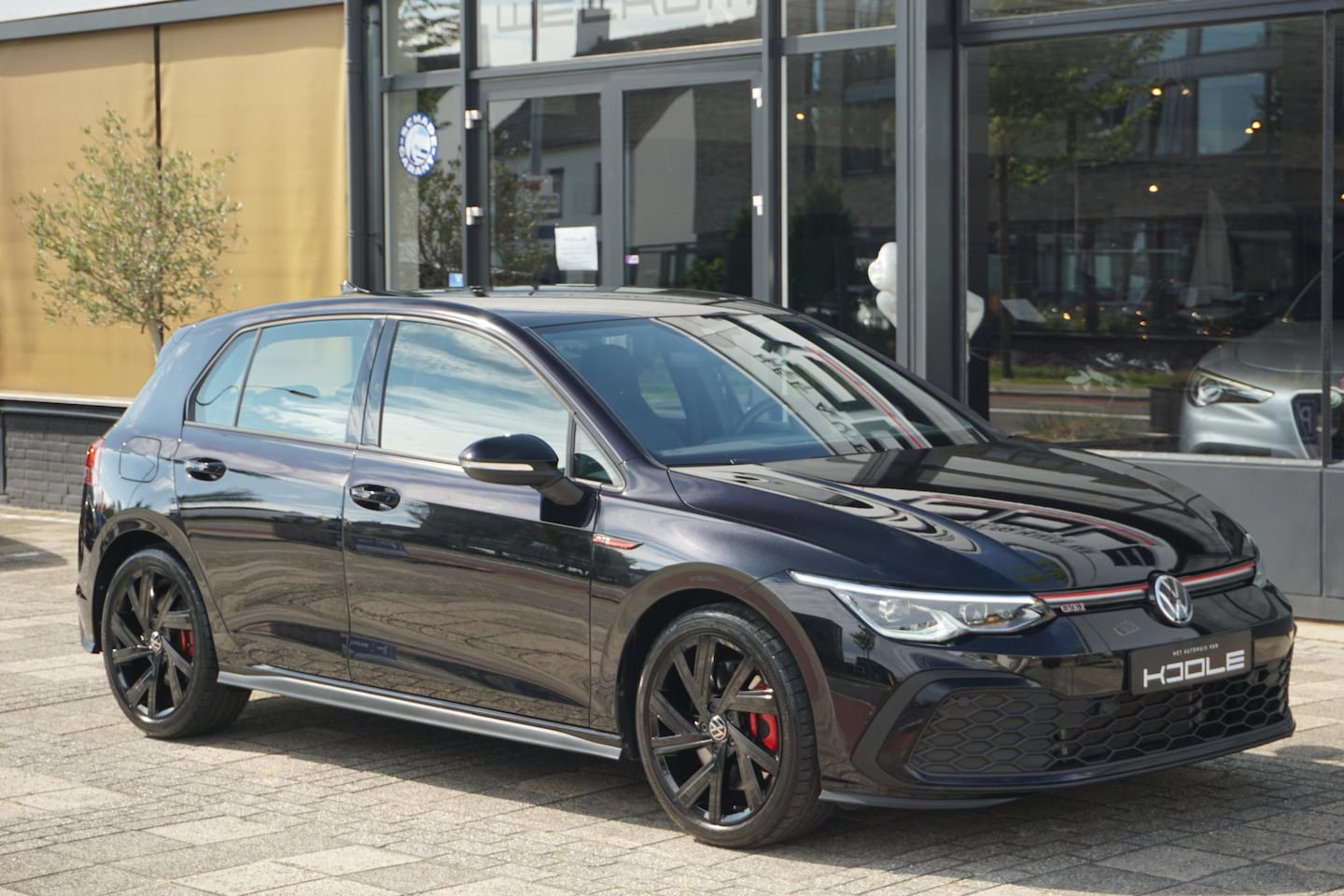 Volkswagen Golf - 2.0 TSI GTI | IQ | 18 inch - AutoWereld.nl