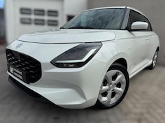 Suzuki Swift - 1.2 Style Smart Hybrid NIEUWSTE MODEL / LED / CARPLAY / PDC / ACC / PARELMOER / CAMERA / W