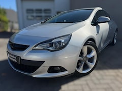 Opel Astra GTC - 1.4 Turbo Sport 140PK / 19INCH / CRUISE / PDC / NAVI / BLUETOOTH / ECC / NL AUTO