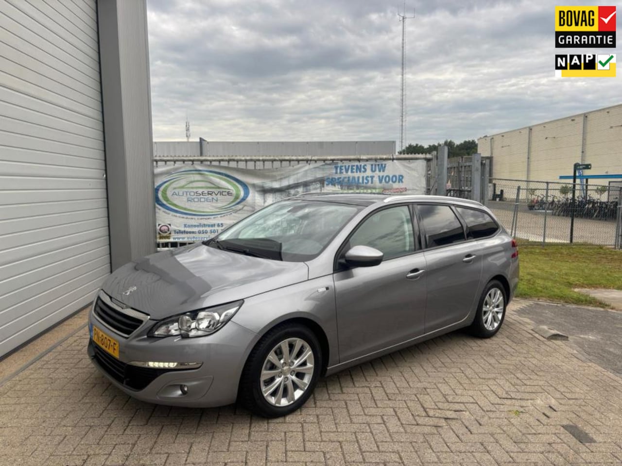 Peugeot 308 SW - 1.2 PureTech Style 1.2 PureTech Style - AutoWereld.nl