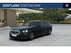 BMW 5-serie Touring - 520i High Executive M Sport Automaat / Trekhaak / Bowers & Wilkins / Adaptief onderstel pr