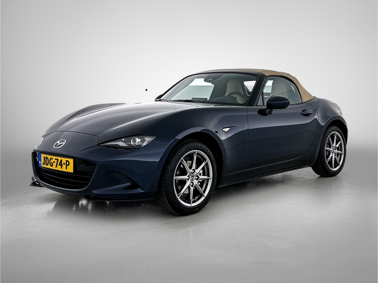 Mazda MX-5 - 1.5 SkyActiv-G 132 Kazari Beschikbaar vanaf Januari 2026 - AutoWereld.nl