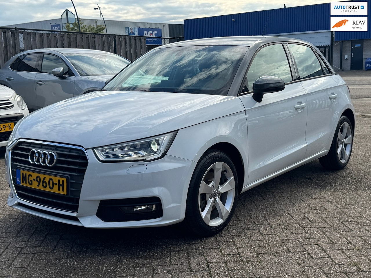 Audi A1 Sportback - 1.4 TFSI S-line /Stoelverw./PDC/Led/Navi - AutoWereld.nl