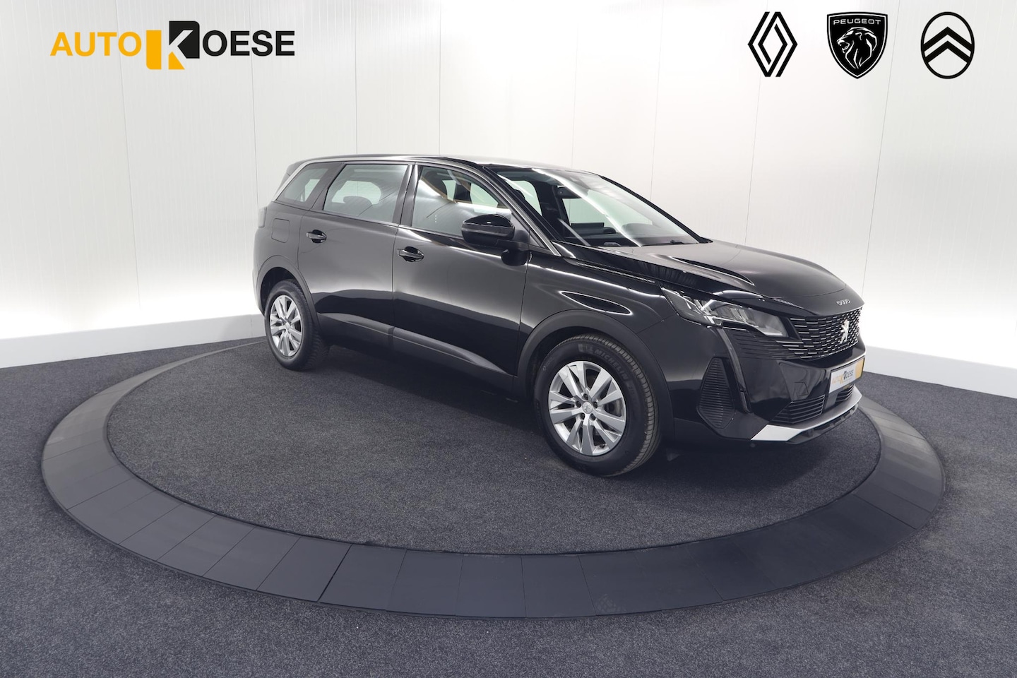 Peugeot 5008 - PureTech 130 EAT8 Active | 7 Zitplaatsen | Camera | Navigatie | Apple Carplay | Parkeersen - AutoWereld.nl