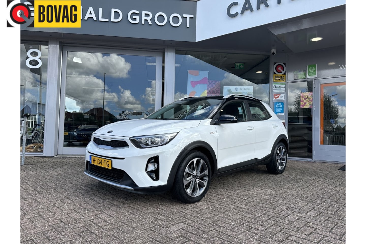 Kia Stonic - 1.0 T-GDi Dyn.Line | Airco | Cruise | Carplay | Camera achter - AutoWereld.nl