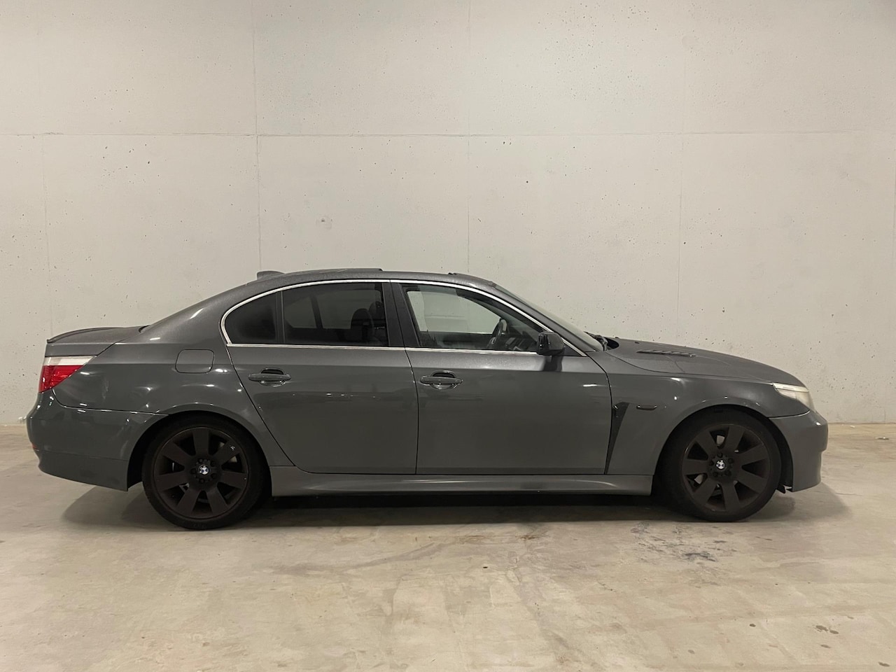 BMW 5-serie - 525i Automaat Dak Leer Pano Airco Cruise - AutoWereld.nl