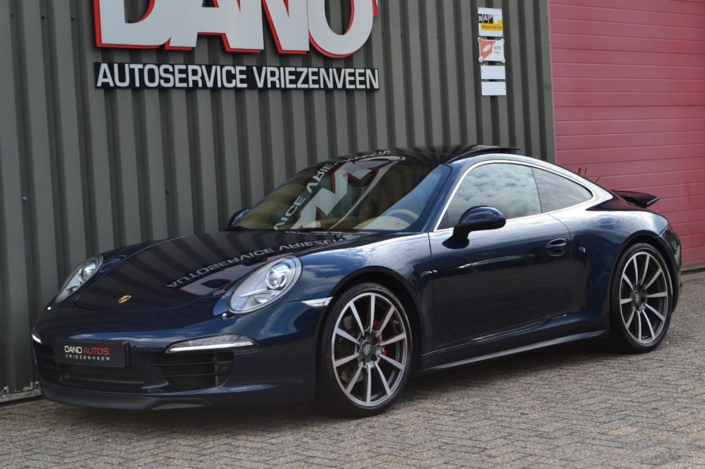 Porsche 911 - 3.4 Carrera 4 PDK 350 PK Bose/Pano/20''/Leer - AutoWereld.nl