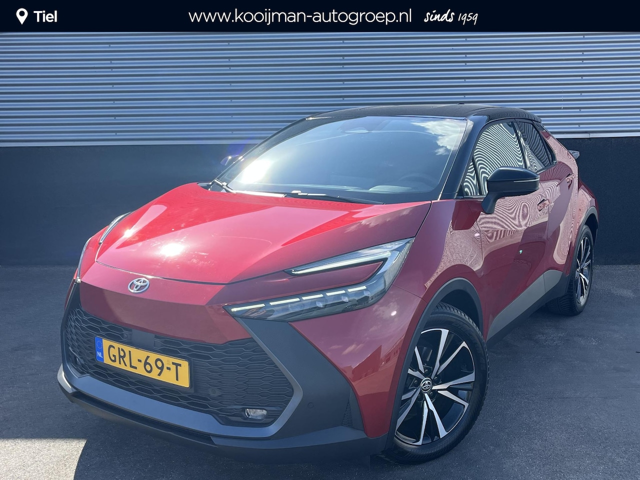 Toyota C-HR - 1.8 Hybrid 140 First Edition Dodehoek detectie, rondomzichtcamera, navigatie Apple CarPlay - AutoWereld.nl