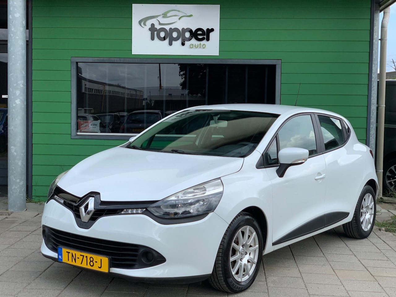 Renault Clio - 1.2 Dynamique | Navigatie | CruiseControl | - AutoWereld.nl