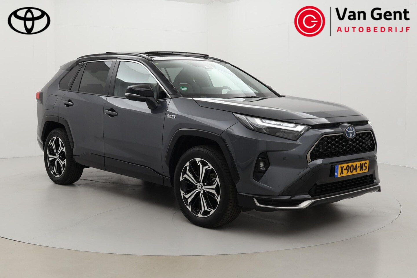 Toyota RAV4 - 2.5 Plug-in Hybrid AWD Bi-Tone Plus | Panoramadak | Trekhaak | 360 camera | Head-up displa - AutoWereld.nl