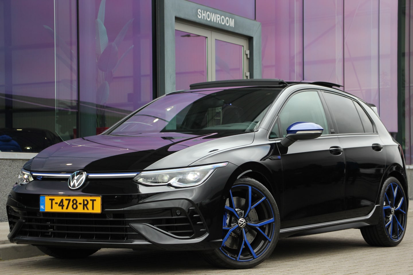 Volkswagen Golf - 2.0 TSI 4MOTION R 20 Jahre | 333PK | LEDER | HEADUP | H/K | NP €90.905 - AutoWereld.nl