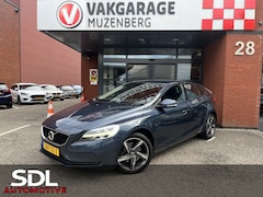 Volvo V40 - 2.0 T2 Kinetic // FULL LED // NAVI // PDC // CLIMA // BLUETOOTH //
