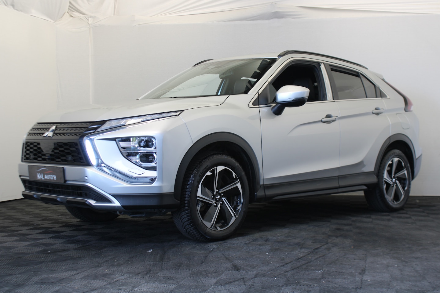 Mitsubishi Eclipse Cross - 2.4 PHEV Intense+ 2.4 PHEV Intense - AutoWereld.nl