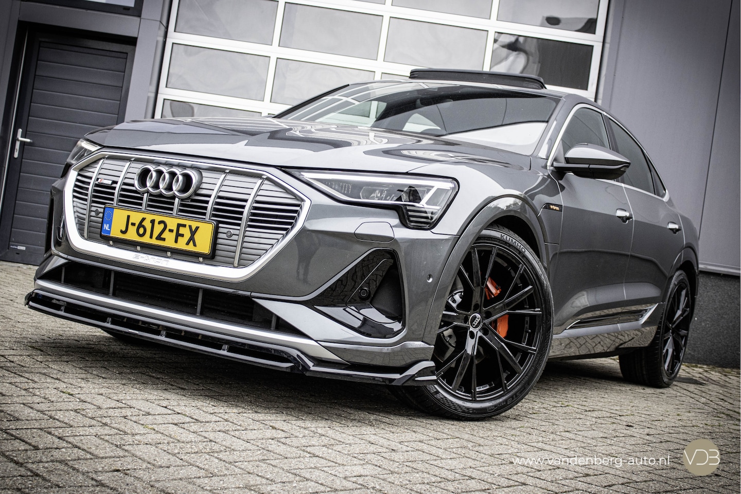 Audi e-tron Sportback - 50 Quattro 3x S-Line 22inch PANO AMBIANCE Origineel NL - AutoWereld.nl