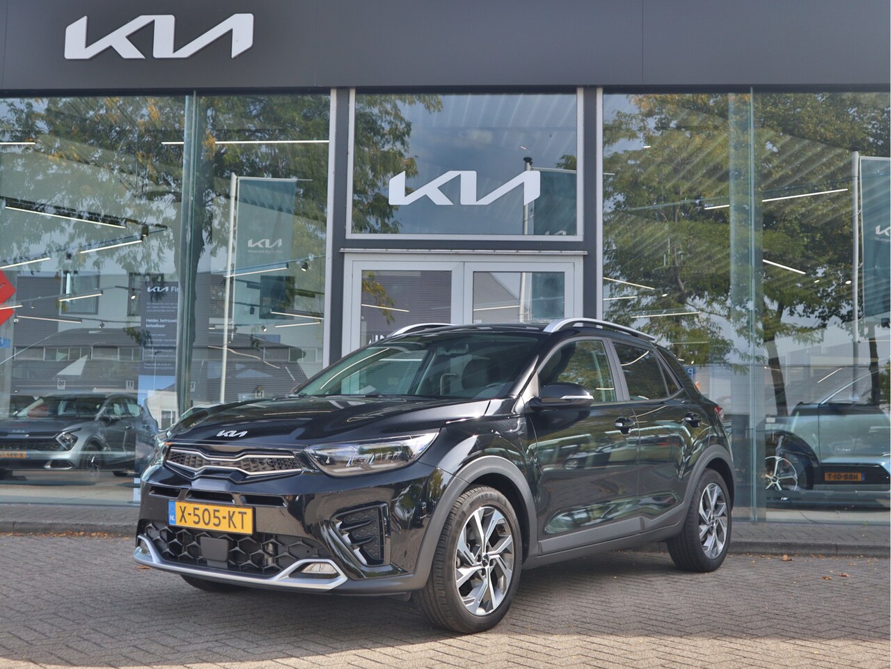Kia Stonic - 1.0 T-GDi MHEV GT-Line | Stoelverwarming | "17 LMV | Navigatie | Camera | Tot 10JR. Kia Ga - AutoWereld.nl