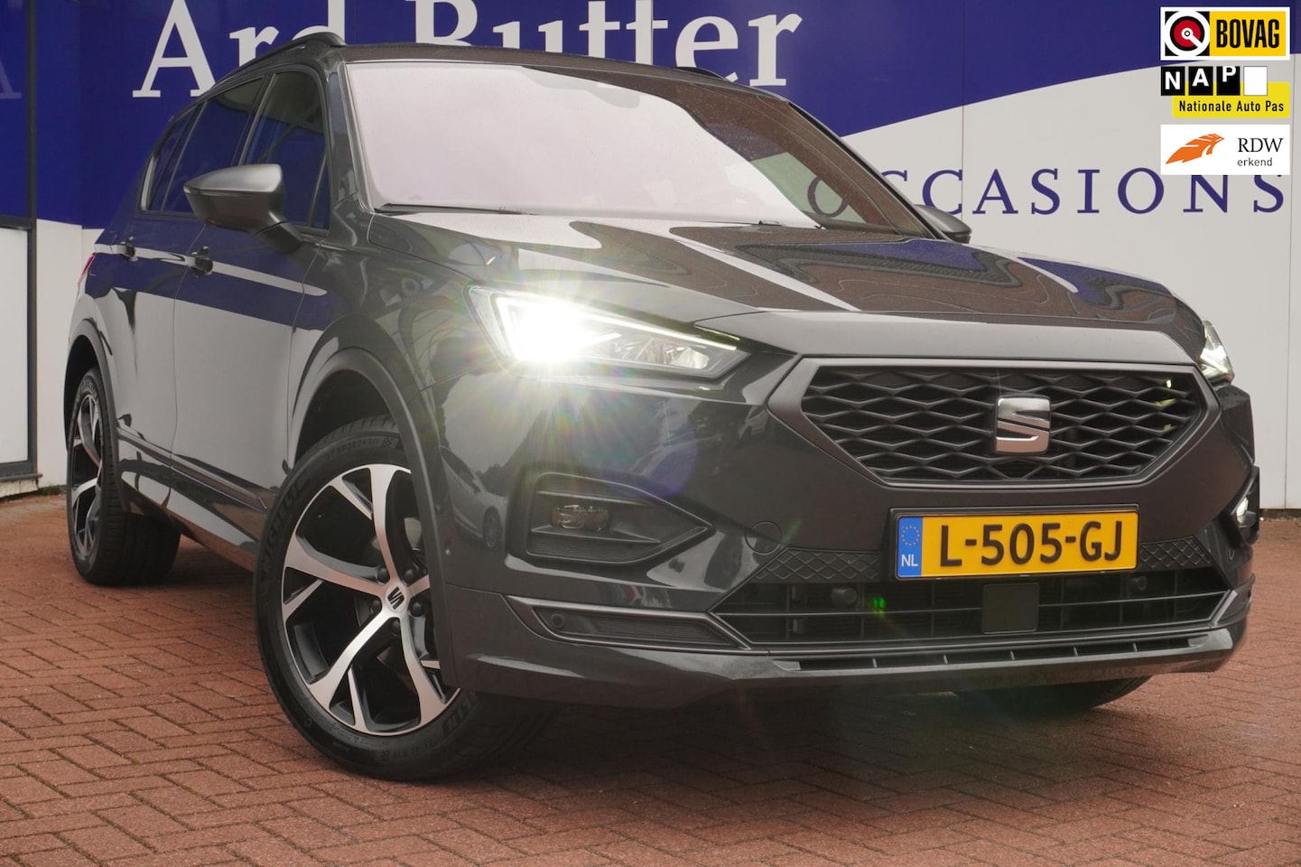 SEAT Tarraco - 1.5 TSI FR 7PERS,apple-carePlay+camera+suur&stoel-verw+Leder+Elek-stoel+klep+trekhaak= SUP - AutoWereld.nl