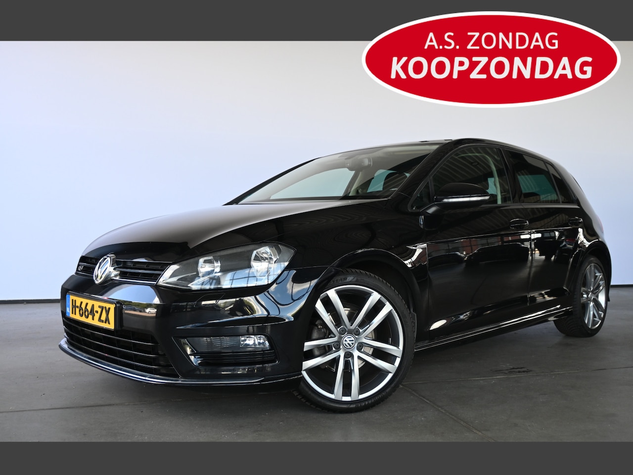 Volkswagen Golf - 1.4 TSI ACT R-Line Automaat Clima Navigatie Stoelverwarming RIjklaarprijs Inruil Mogelijk! - AutoWereld.nl