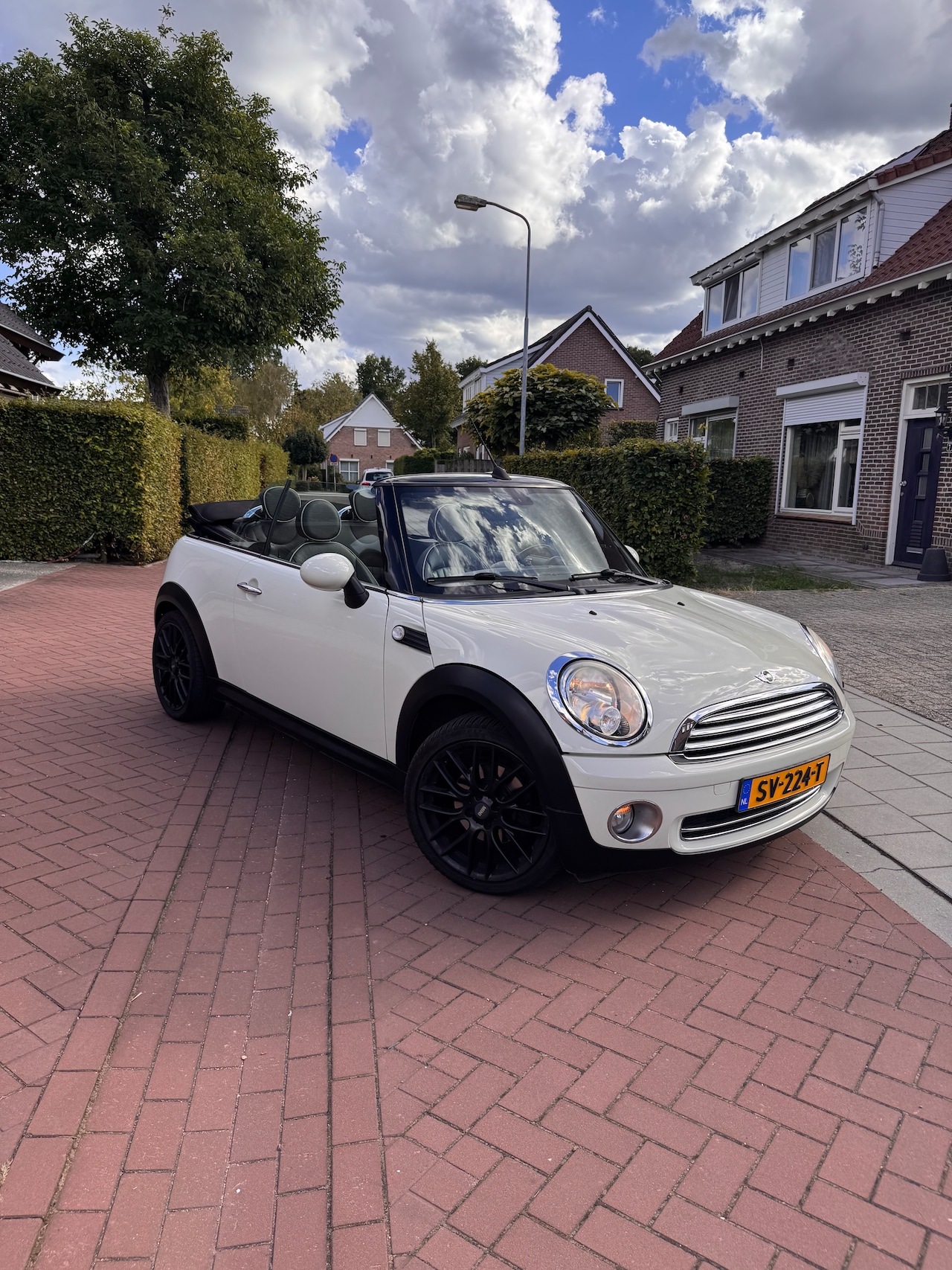 MINI Cabrio - 1.6 Cooper Chili - AutoWereld.nl