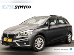 BMW 2-serie Active Tourer - 218i Business | Automaat | Xenon | Trekhaak | PDC | Stoelverwarming | Climate control