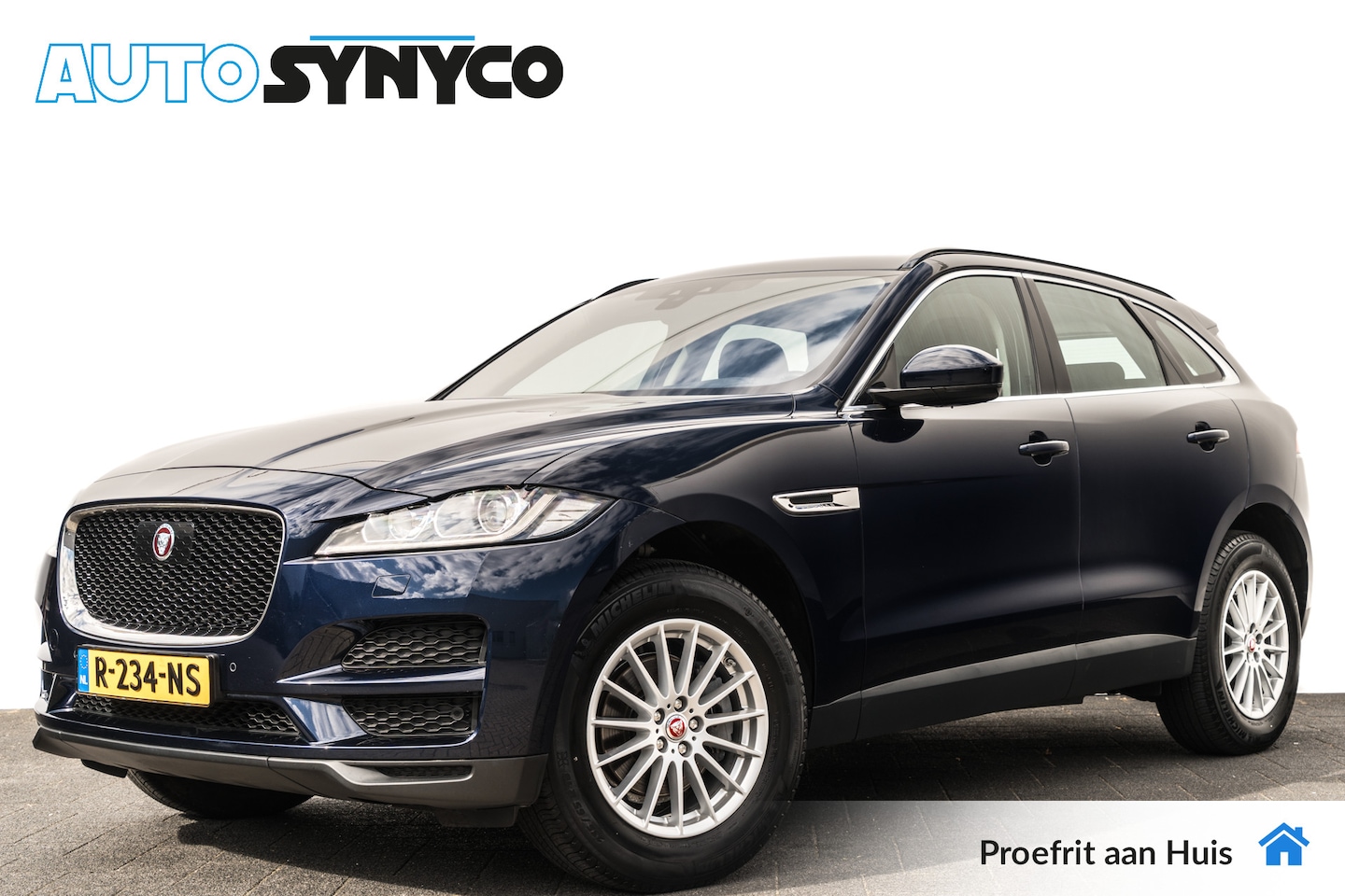 Jaguar F-Pace - 2.0t 250 PK AWD Automaat | Head-Up | Trekhaak | Adapt. Cruise | Xenon | 18 inch LMV  | Car - AutoWereld.nl