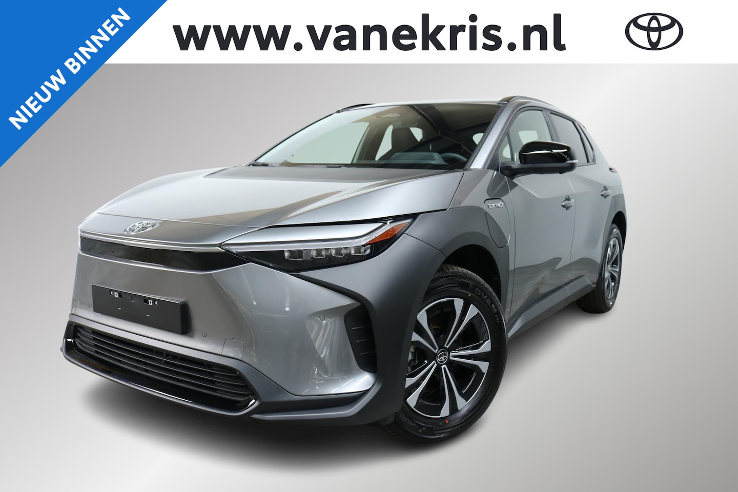 Toyota bZ4X - 2WD Dynamic 71,4 kWh, UIT VOORRAAD LEVERBAAR, € 7.735 Voordeel! - AutoWereld.nl